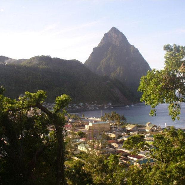 Mago Estate Hotel Soufriere Bagian luar foto